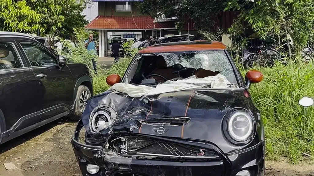 Nedumbassery Crash